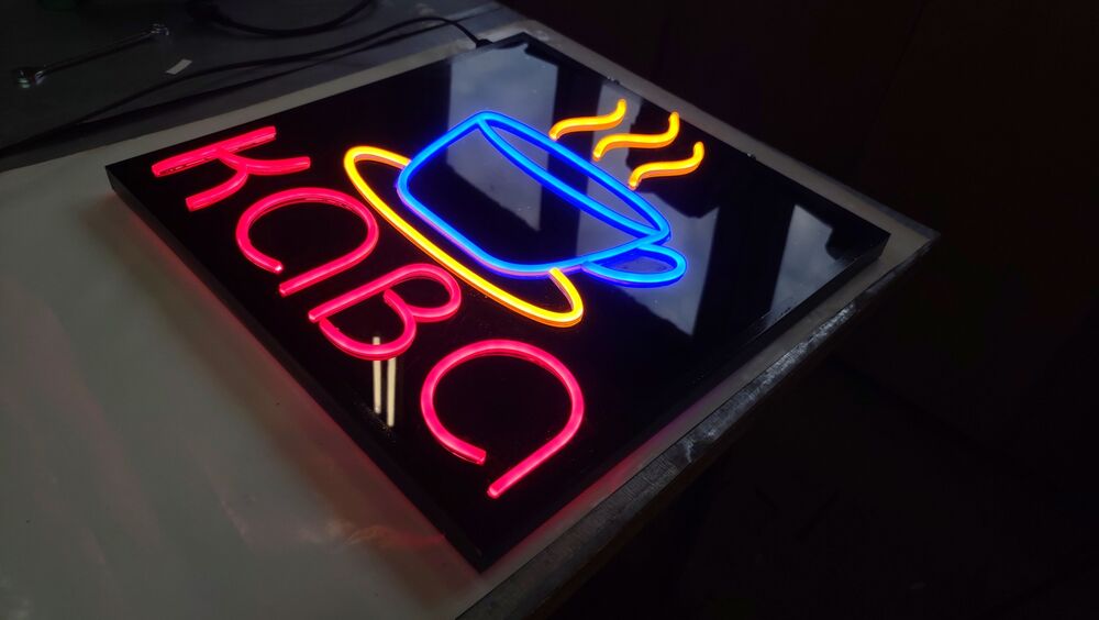 Неоновая вывеска «КАВА» из LED неона второго поколения - стиль, качество и современный дизайн
