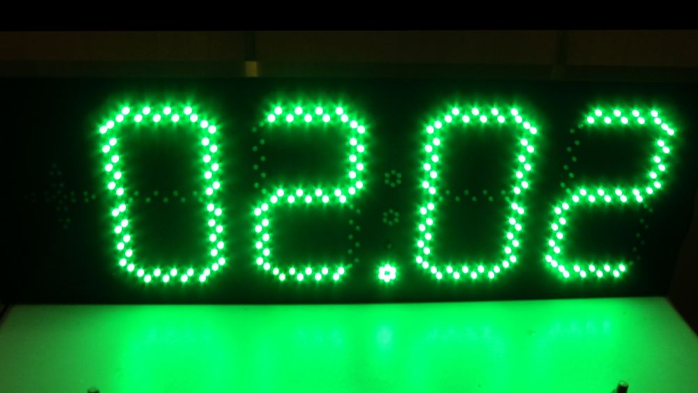 Светодиодные настенные LED часы 90×30 см зеленого свечения