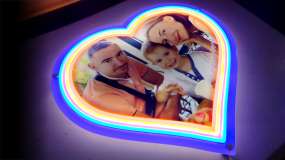 Световое неоновое сердце с УФ-печатью семейного фото и многоуровневой LED-подсветкой