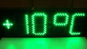 Светодиодные настенные LED часы с отображением температуры окружающей среды