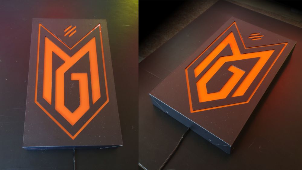 Світловий логотип для медслужби з УФ-друком на корпусі