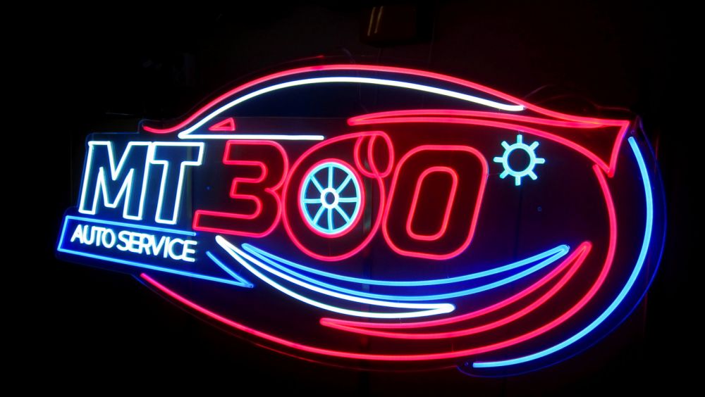 Виготовлення неонового логотипу для автосервісу в Бельгії