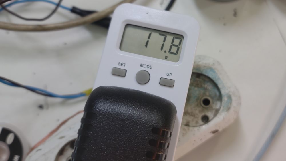 Неоновий логотип з LED неону другої генерації на прозорому акрилі