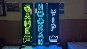 RGB LED неонові вивіски з RGB підсвічуванням у різних кольорах