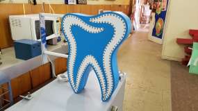 Світлодіодний зуб для стоматологічної клініки